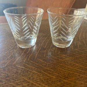 Javit Badash Vintage Whiskey Neat Double Shot Rain Pattern Glasses Set Of 2